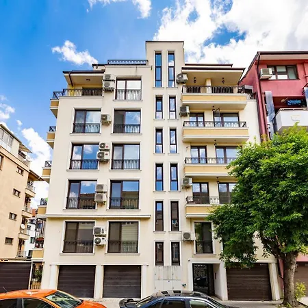 Apartman Center Aleko Konstantinov 2 *