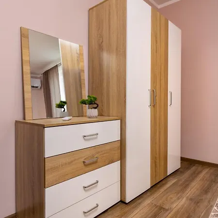 Center Aleko Konstantinov 2 Apartman *